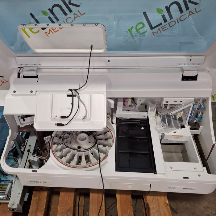 Roche Diagnostics e 411 Immunoassay Analyzer