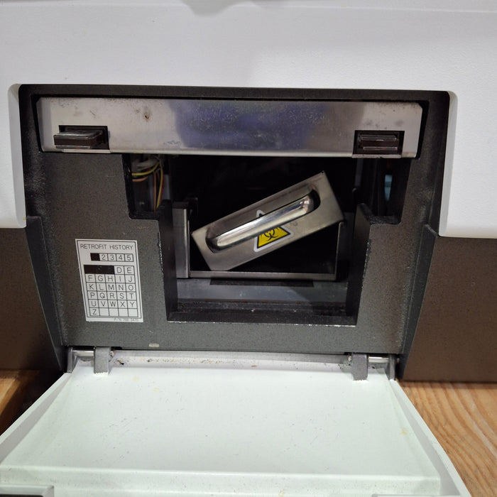 Roche Diagnostics e 411 Immunoassay Analyzer
