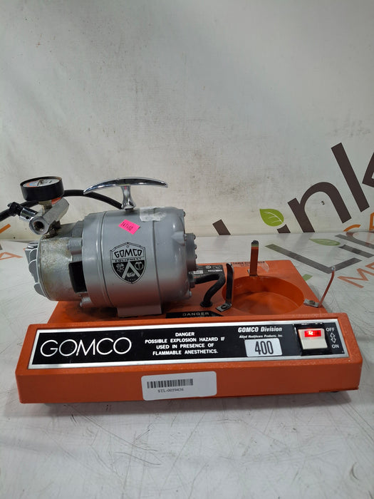 Gomco 400 Portable Suction Pump