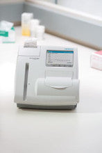 Siemens Diagnostics Siemens Diagnostics 10379675 CLINITEK Status + Analyzer with Extended Clinical Lab reLink Medical