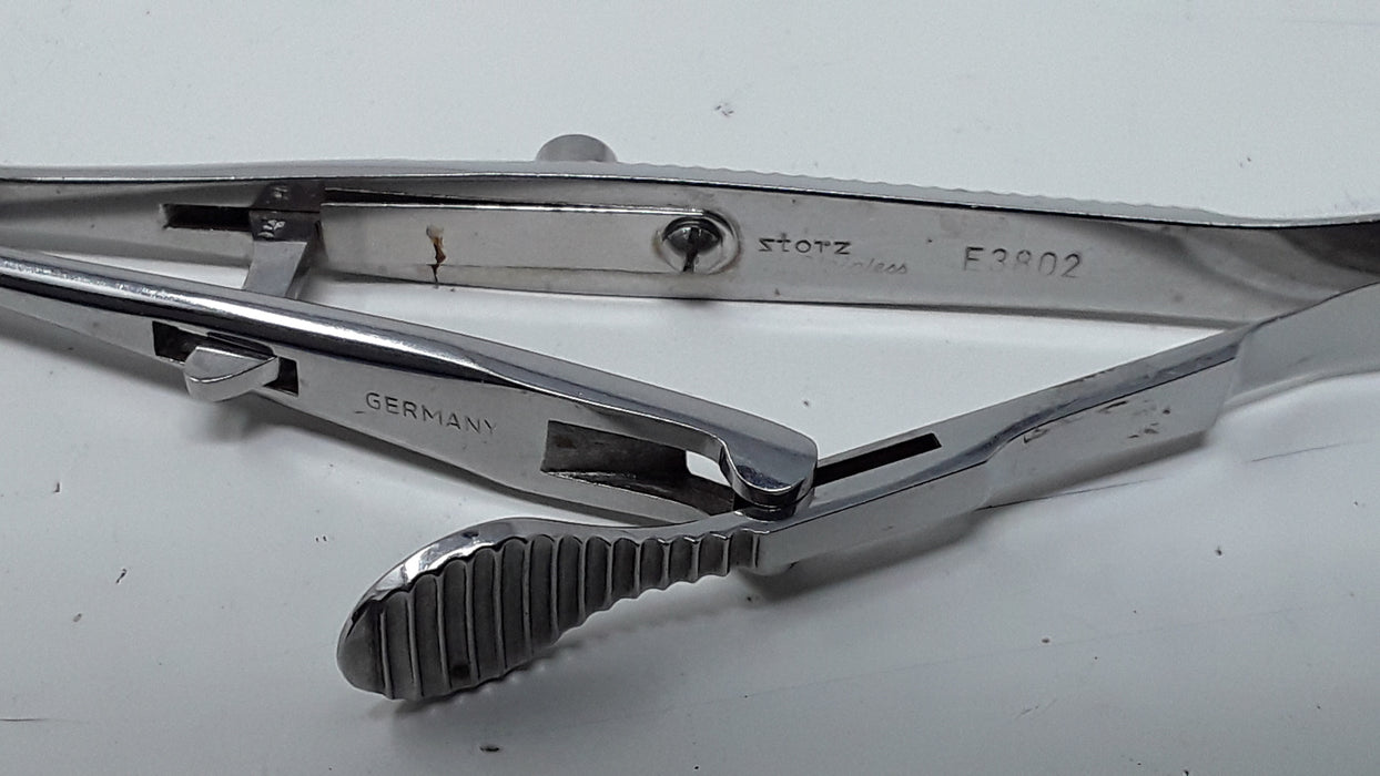 Karl Storz E3802 Kalt Needle Holder 10mm Medium