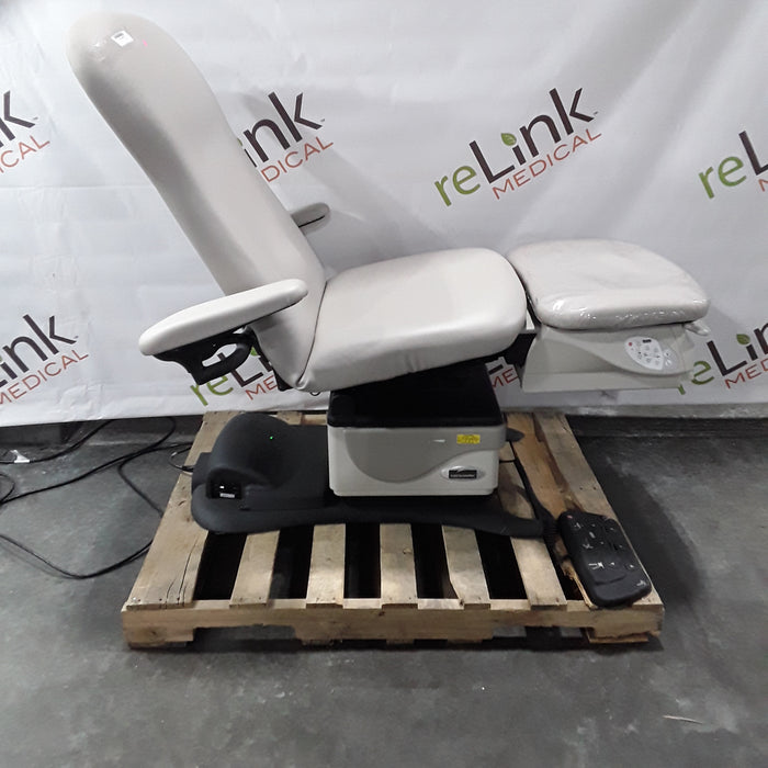 Midmark Midmark 647 Podiatry Chair  reLink Medical