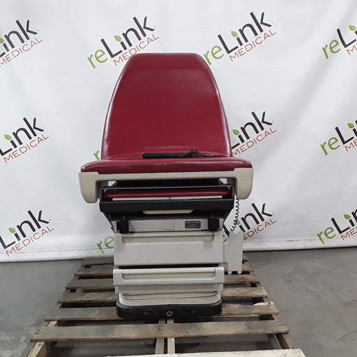 Midmark Midmark 405 Hi-Low Power Exam table Exam Chairs / Tables reLink Medical